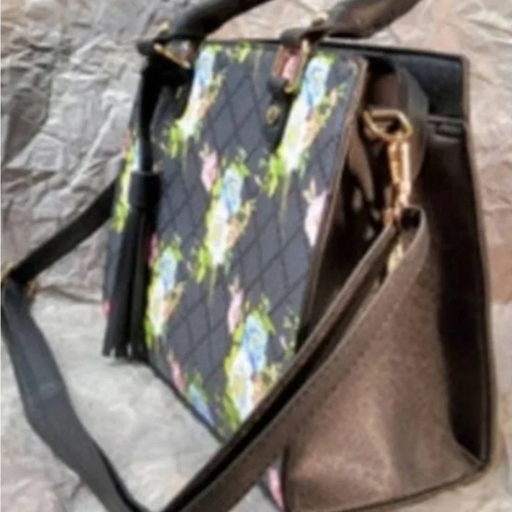 Flower Power Purse